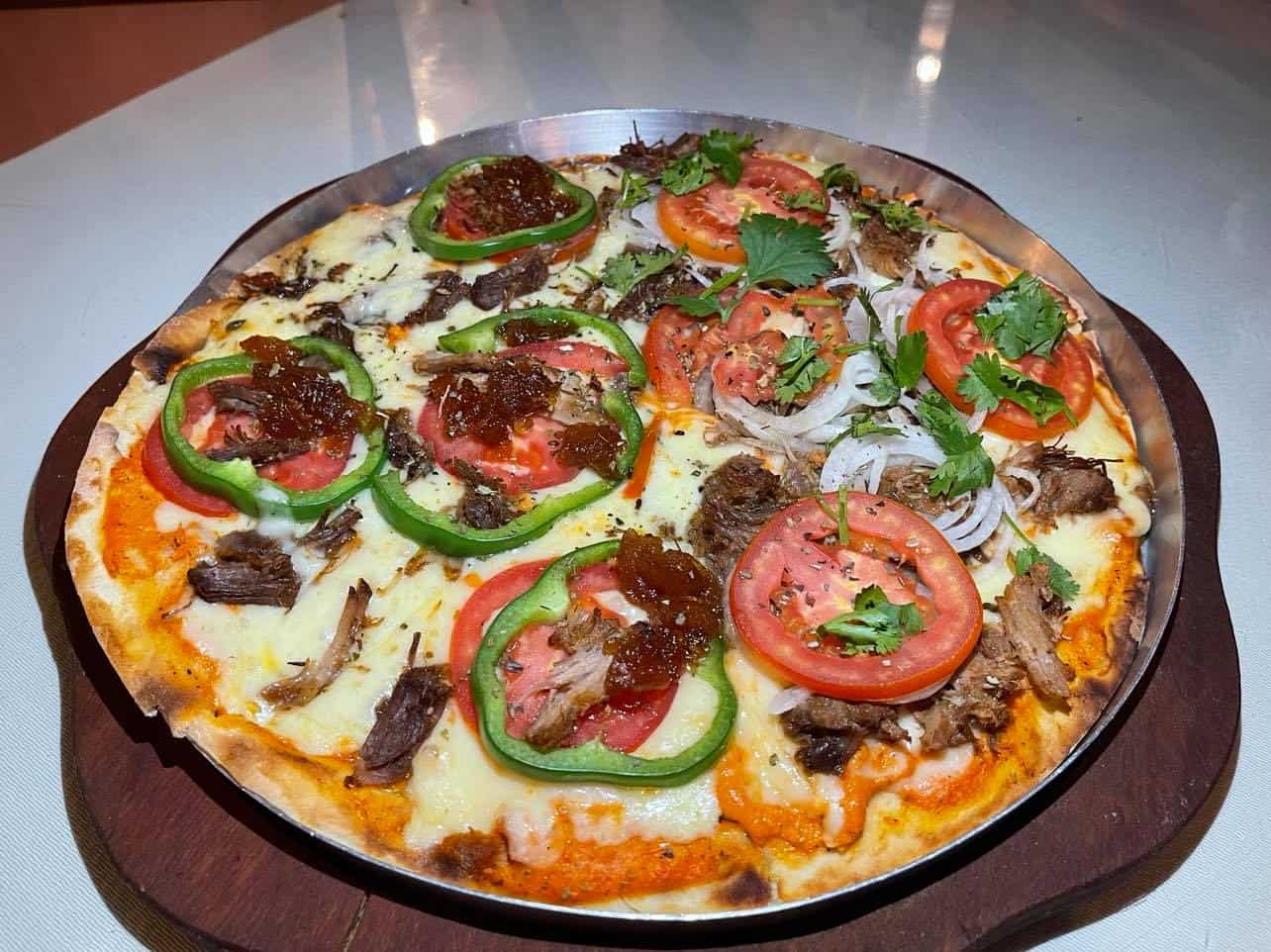 Pizza Sertaneja - A Canoa