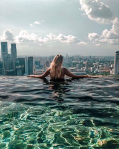 Marina Bay Sands, Singapura, e sua piscina de borda infinita